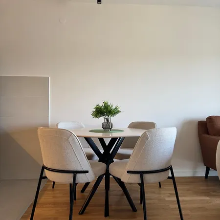 Apartamento 43 With Garage